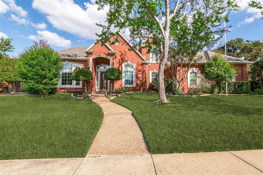 Property photo for 2704 Horsehead Crossing, Southlake, TX