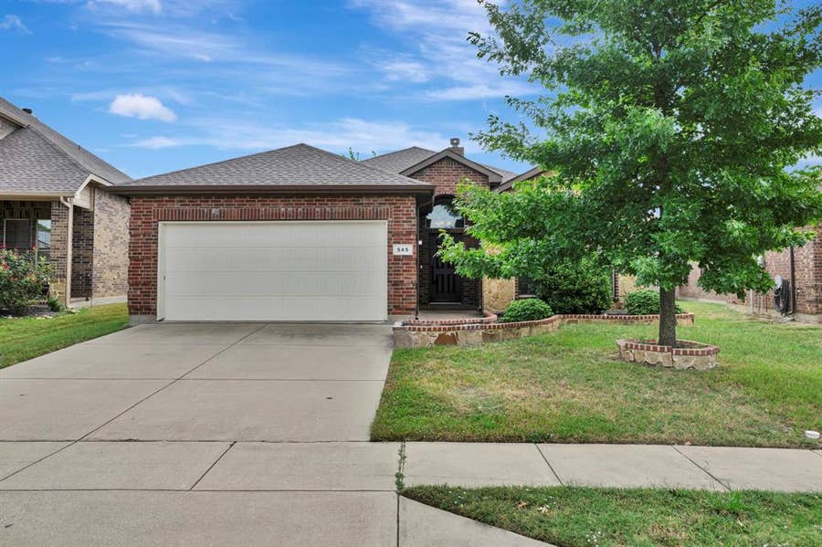 Property photo for 545 Wild Ivy Trail, Fort Worth, TX