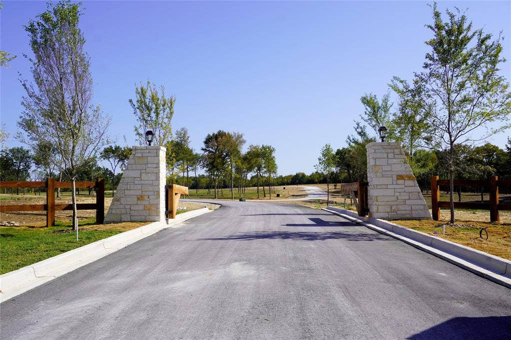422 Timberland Heights, Windom, TX 75492 422 Timberland Heights, Windom, TX 75492