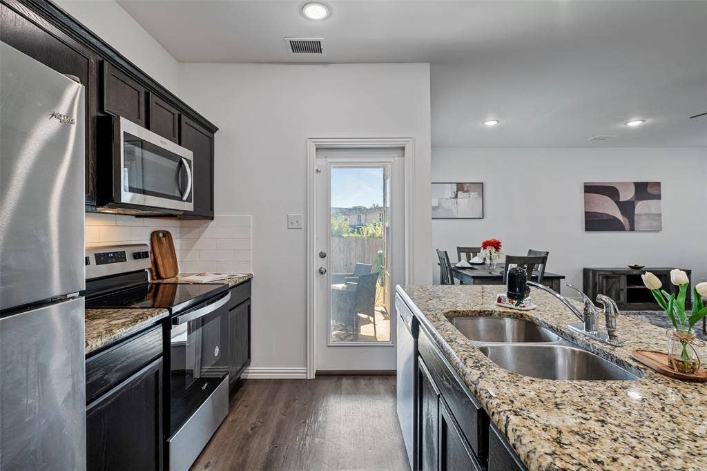 4619 Raleigh Dalton Road, Dallas, TX 75227