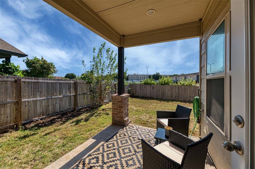 4619 Raleigh Dalton Road, Dallas, TX 75227
