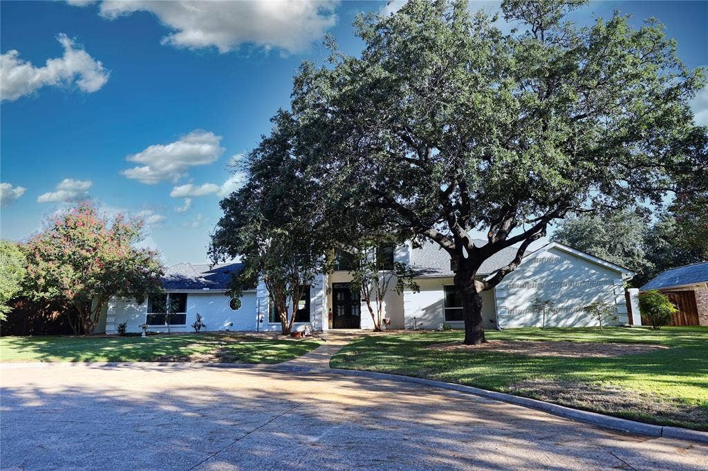 4707 River Hill Circle, Dallas, TX 75287 4707 River Hill Circle, Dallas, TX 75287