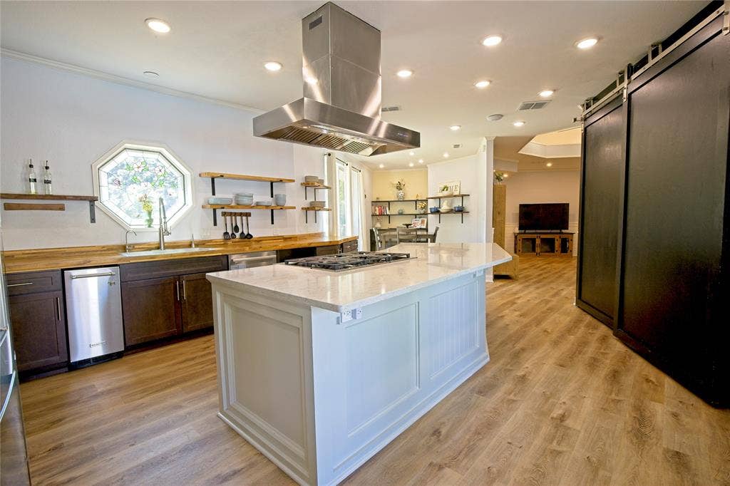 4707 River Hill Circle, Dallas, TX 75287 4707 River Hill Circle, Dallas, TX 75287