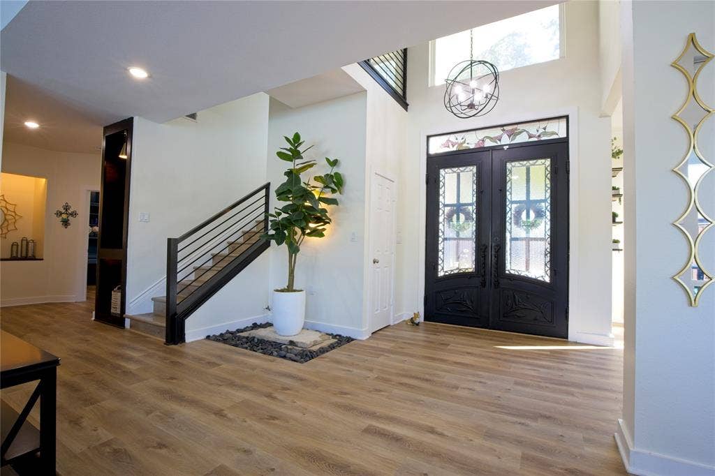4707 River Hill Circle, Dallas, TX 75287 4707 River Hill Circle, Dallas, TX 75287