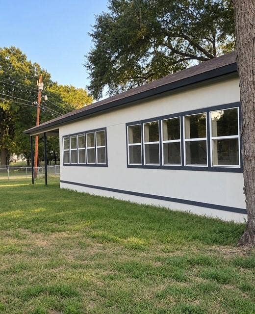 136 Palisade Drive, Gun Barrel City, TX 75156