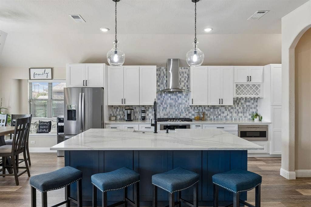 205 Covington Drive, Wylie, TX 75098 205 Covington Drive, Wylie, TX 75098