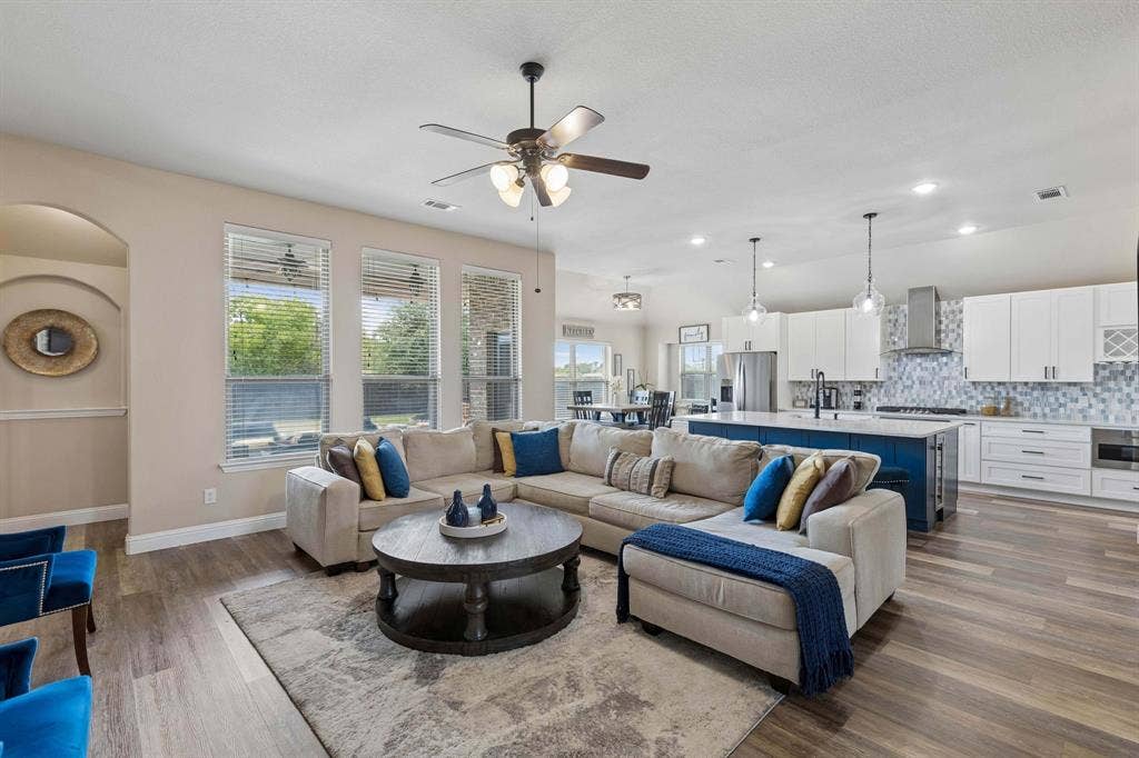 205 Covington Drive, Wylie, TX 75098 205 Covington Drive, Wylie, TX 75098
