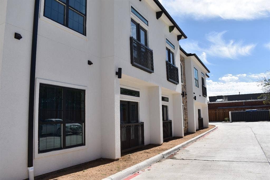 1514 E 15th Street, #23, Plano, TX 75074