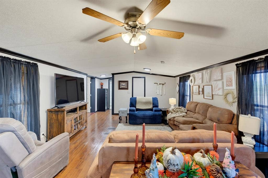 7330 N US Hwy 283, Coleman, TX 76834