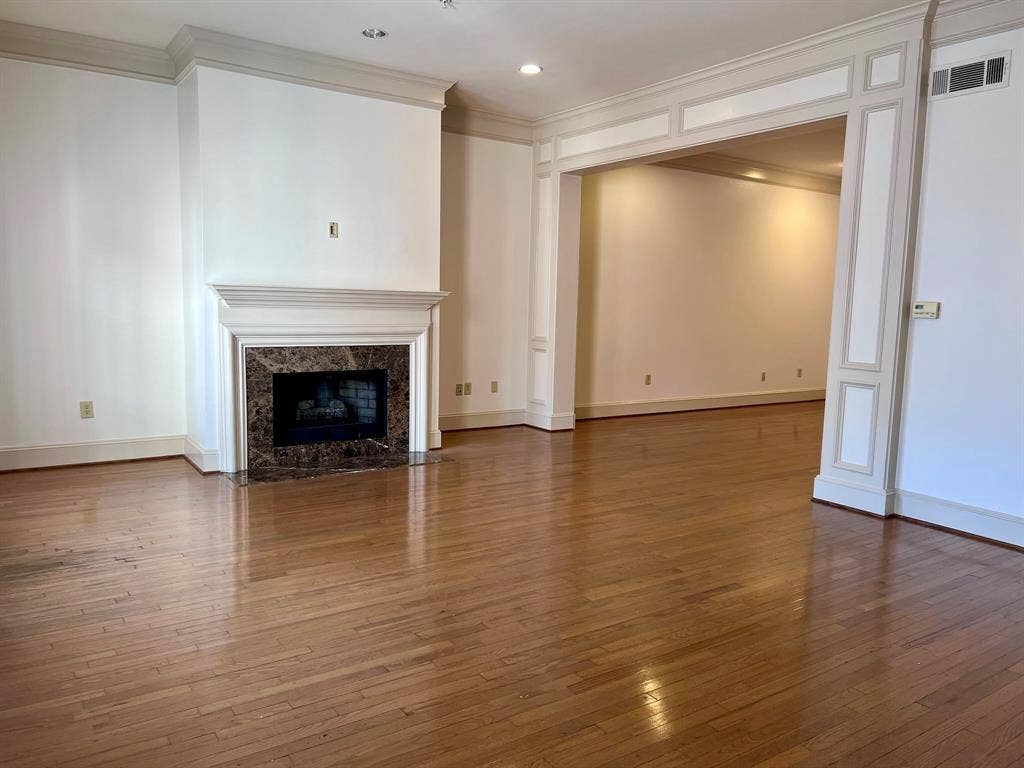 2885 Woodside Street, #203, Dallas, TX 75204 2885 Woodside Street, #203, Dallas, TX 75204