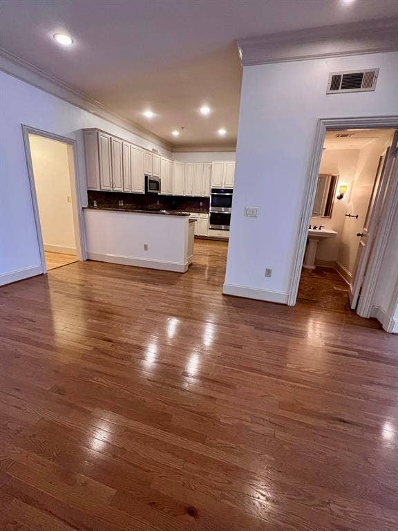 2885 Woodside Street, #203, Dallas, TX 75204 2885 Woodside Street, #203, Dallas, TX 75204