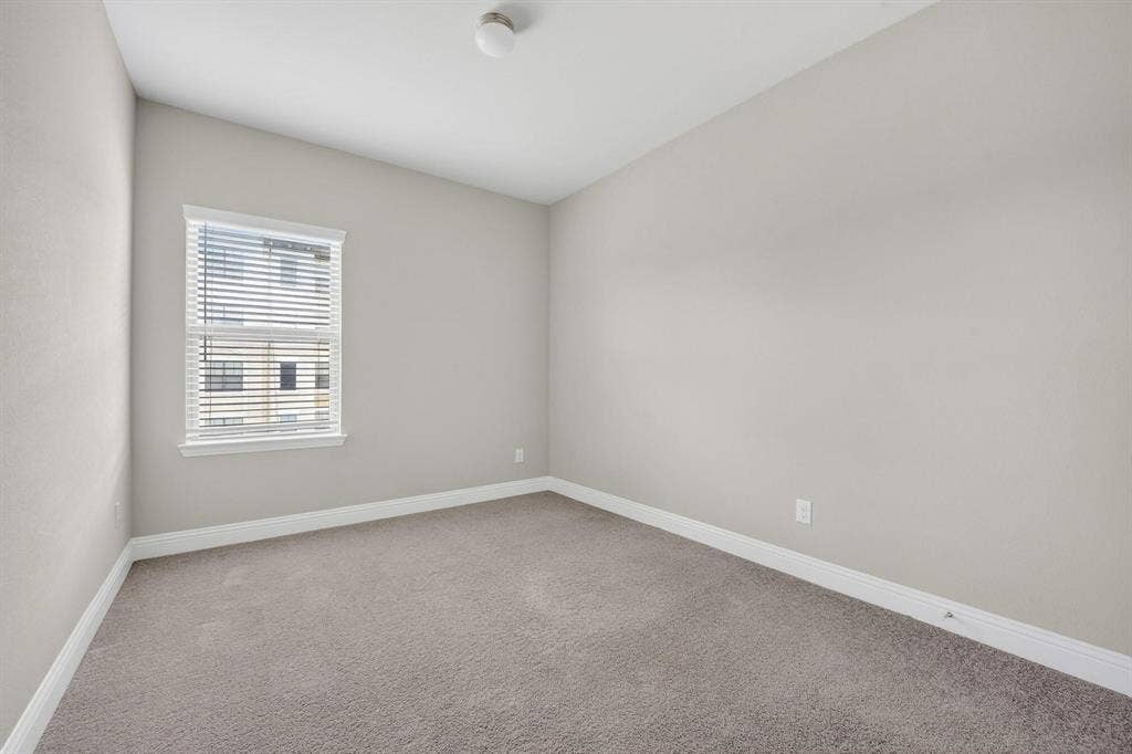 6428 Hermosa Drive, Plano, TX 75024 6428 Hermosa Drive, Plano, TX 75024