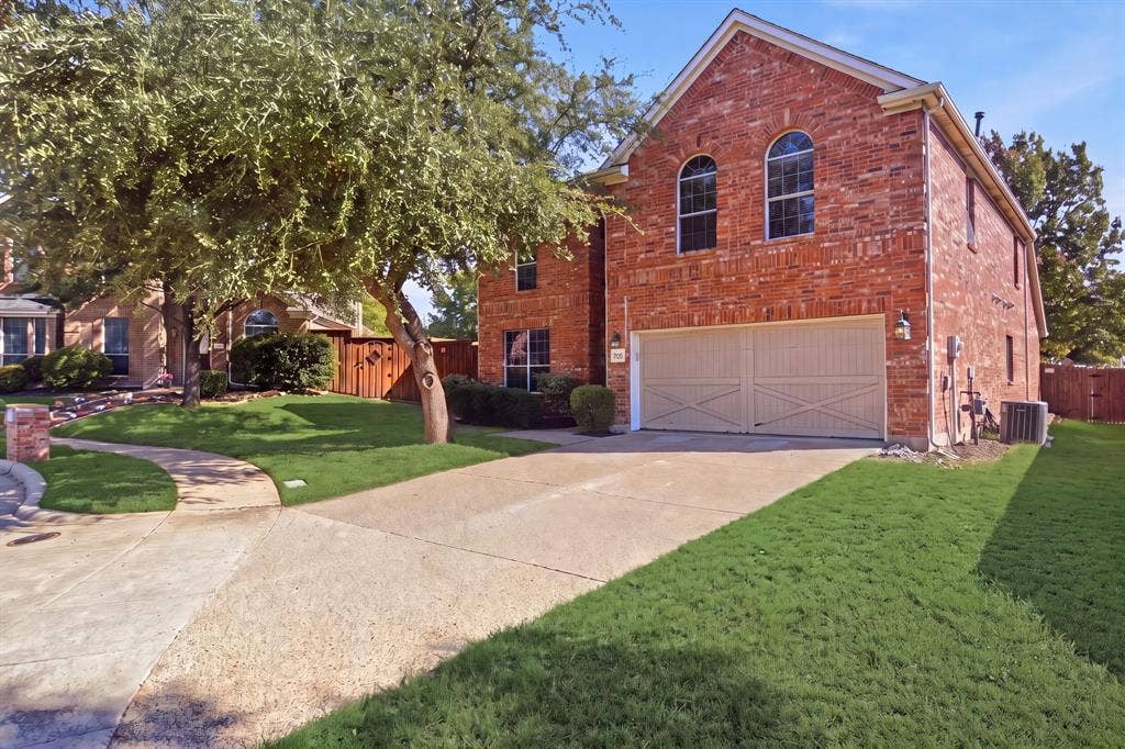 705 Royal Crest Court, McKinney, TX 75072 705 Royal Crest Court, McKinney, TX 75072