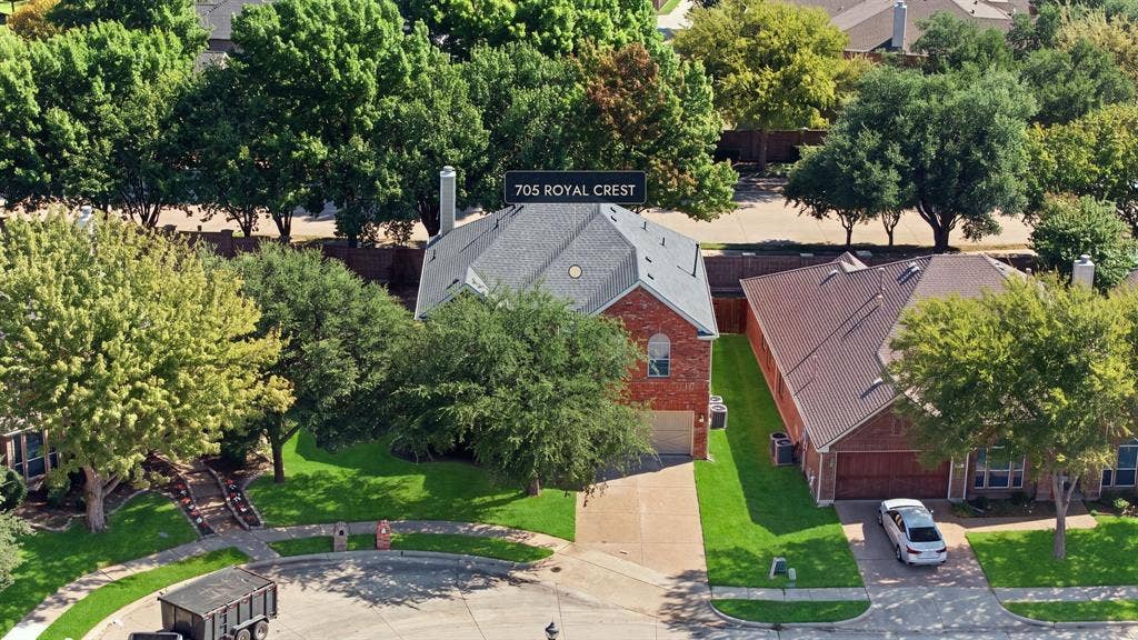705 Royal Crest Court, McKinney, TX 75072 705 Royal Crest Court, McKinney, TX 75072