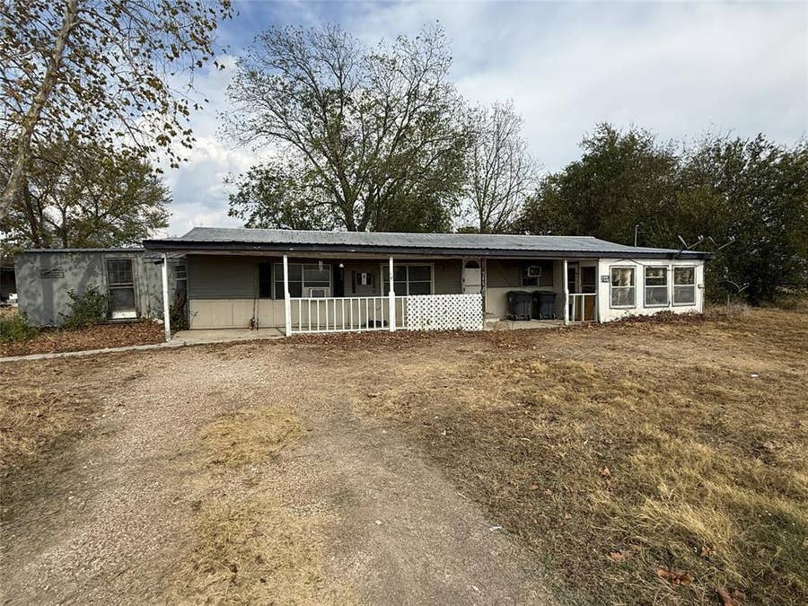Property photo for 11305 Wortham Bend Road, Waco, TX