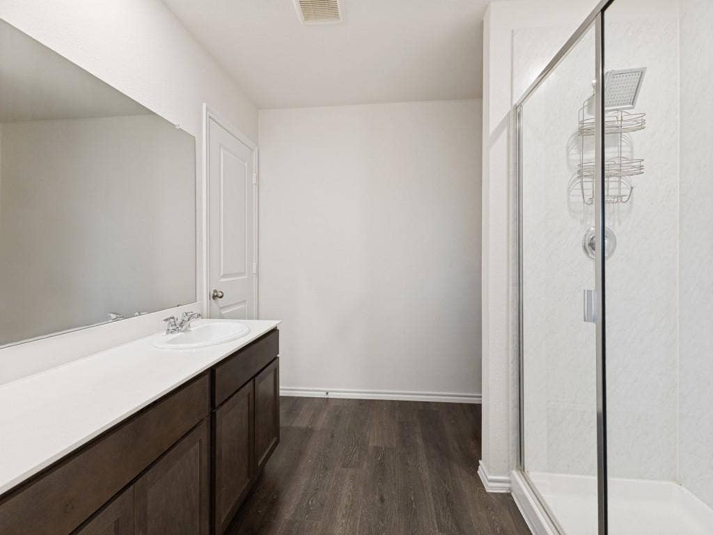 15127 Athena Drive, Dallas, TX 75253 15127 Athena Drive, Dallas, TX 75253