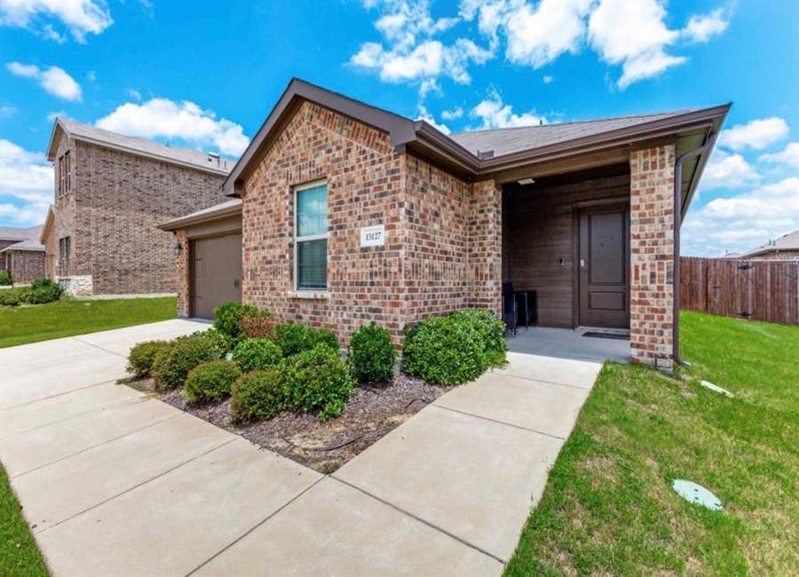 Property photo for 15127 Athena Drive, Dallas, TX