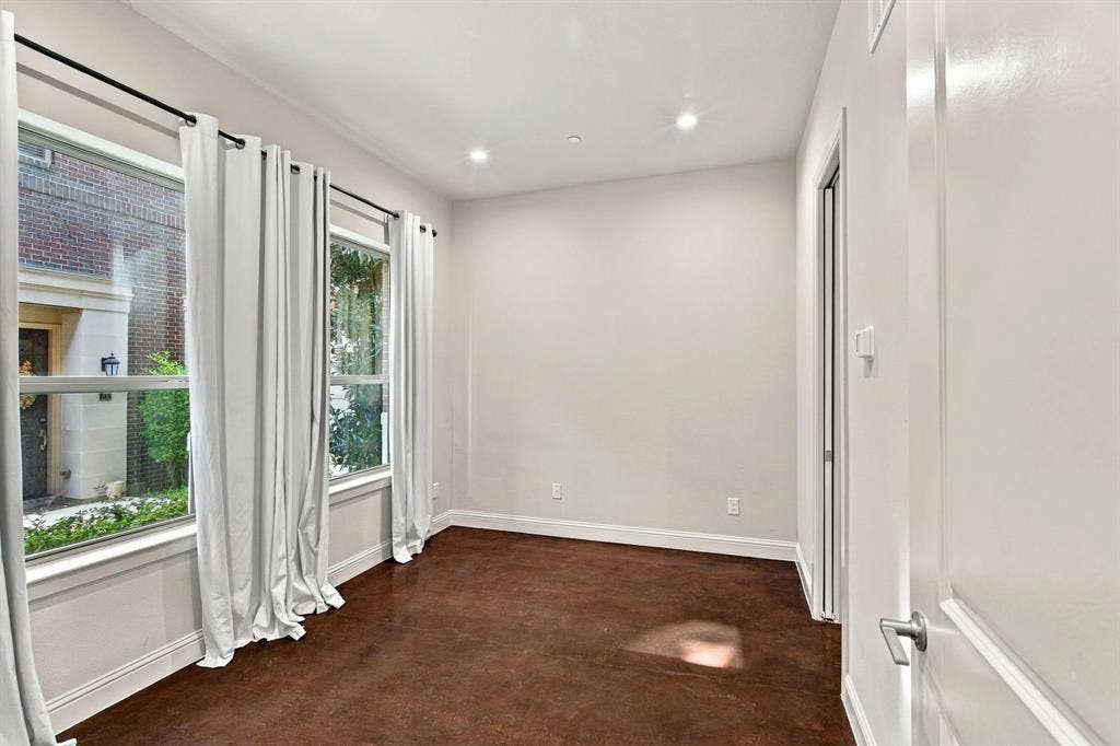 Secondary bedroom on first level