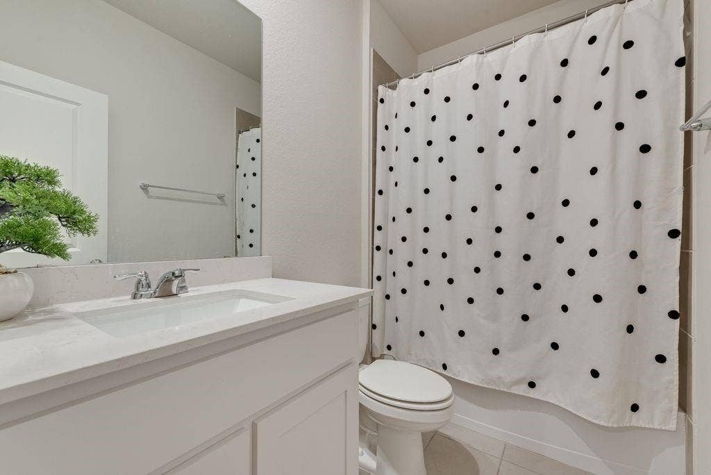 801 Vineyard Way, Forney, TX 75126 801 Vineyard Way, Forney, TX 75126