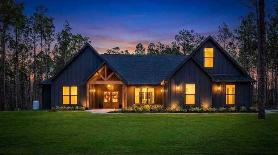 Property photo for 589 Big Buck Drive, Moscow, TX