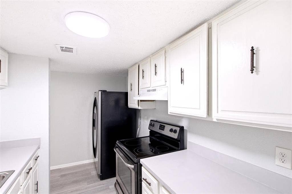 8560 Park Lane, #50, Dallas, TX 75231 8560 Park Lane, #50, Dallas, TX 75231