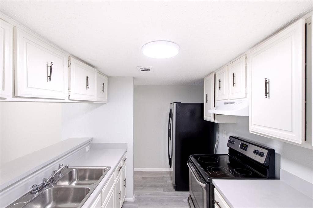 8560 Park Lane, #50, Dallas, TX 75231 8560 Park Lane, #50, Dallas, TX 75231