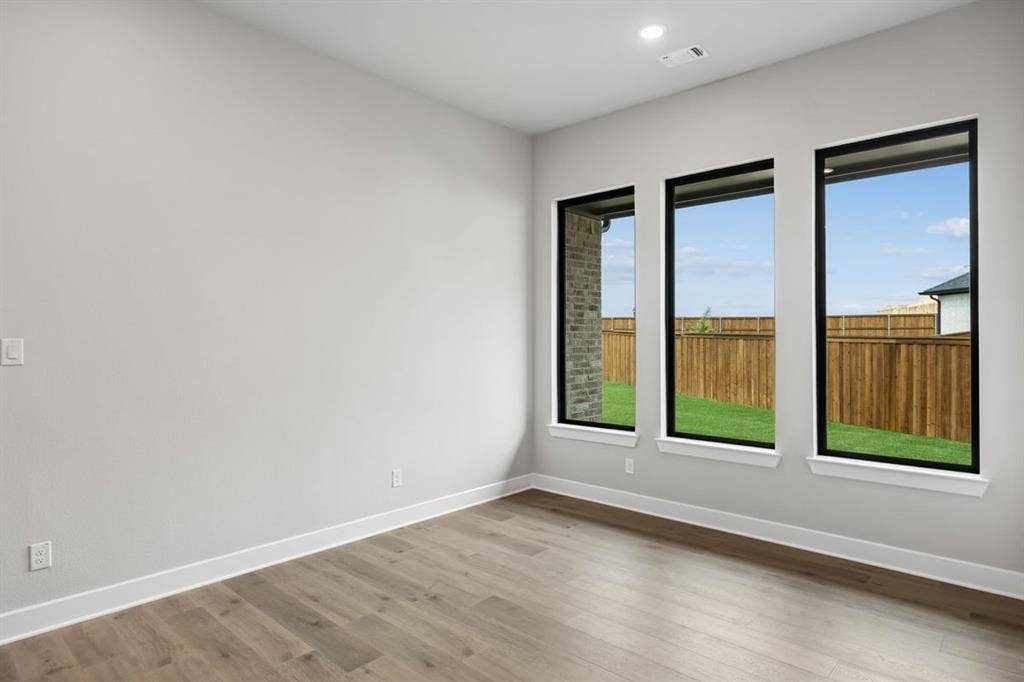 333 Bee Balm Road, McKinney, TX 75071 21-333Bee_013.jpg
