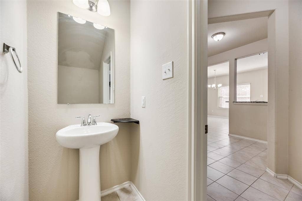 9825 Prairie Dog Lane, McKinney, TX 75071 9825 Prairie Dog Lane, McKinney, TX 75071