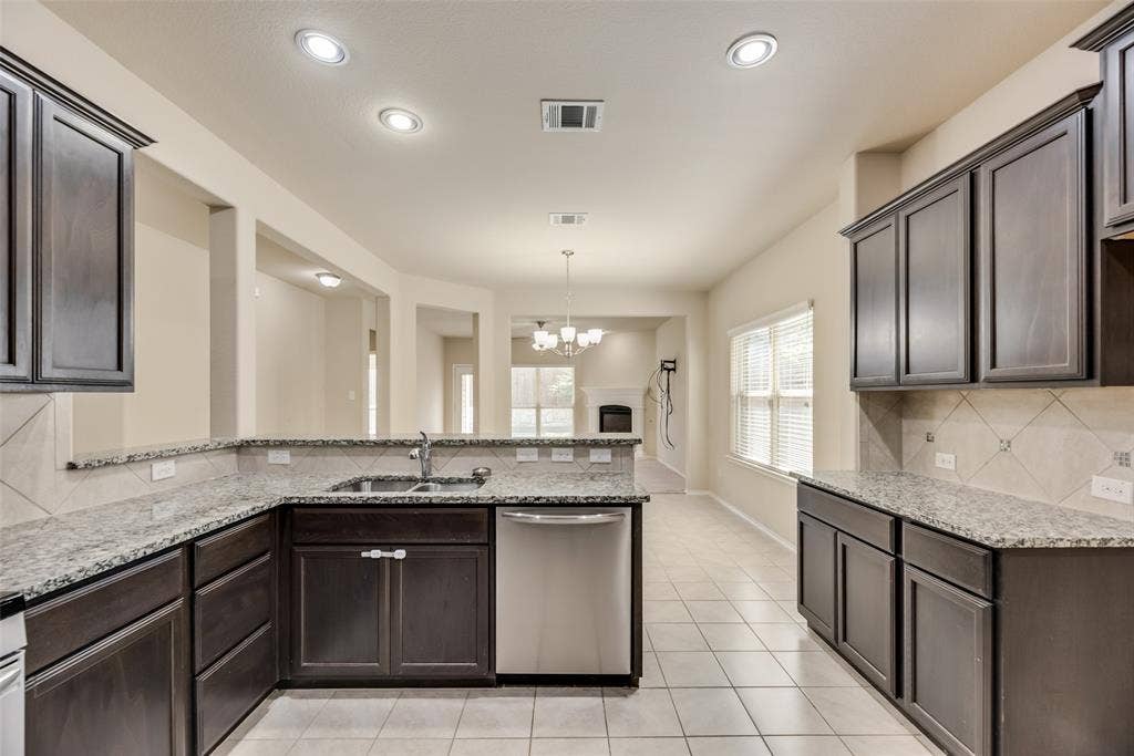 9825 Prairie Dog Lane, McKinney, TX 75071 9825 Prairie Dog Lane, McKinney, TX 75071
