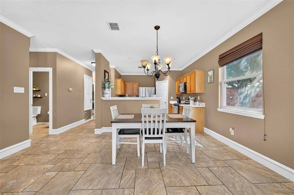 2600 Winterberry Lane, Little Elm, TX 75068
