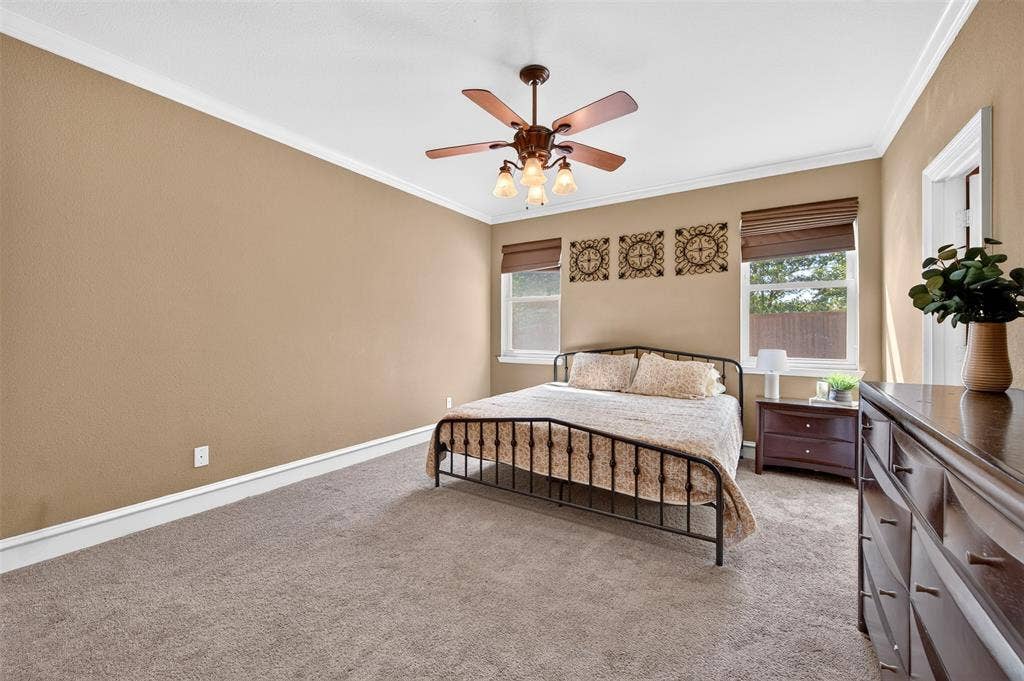 2600 Winterberry Lane, Little Elm, TX 75068