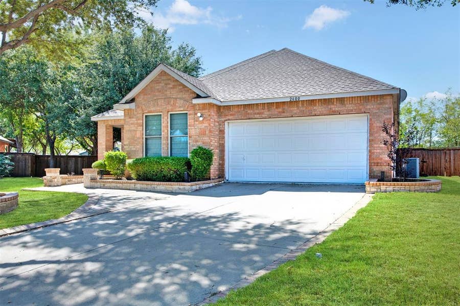 Property photo for 2600 Winterberry Lane, Little Elm, TX