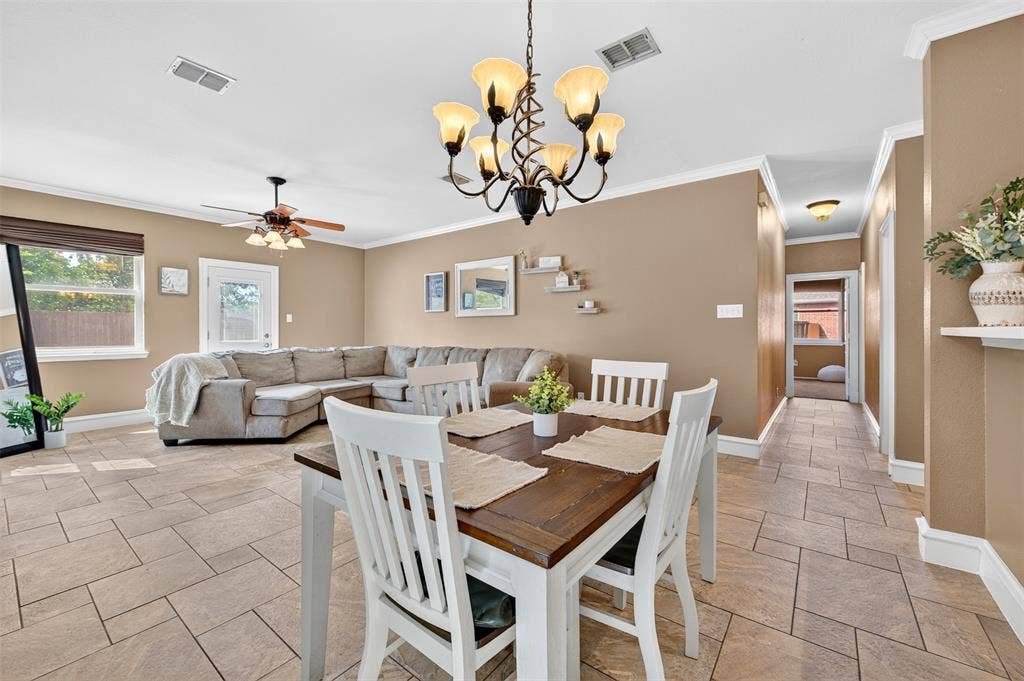 2600 Winterberry Lane, Little Elm, TX 75068