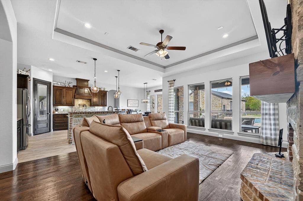 3075 Bridgecreek Drive, Rockwall, TX 75032 3075 Bridgecreek Drive, Rockwall, TX 75032