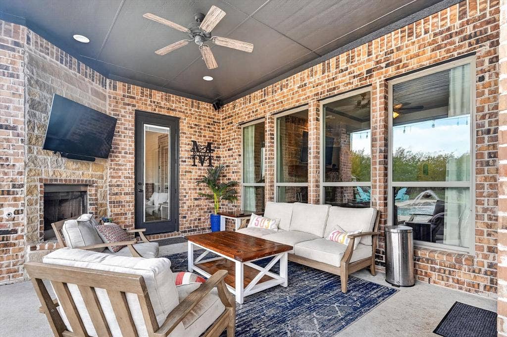 3075 Bridgecreek Drive, Rockwall, TX 75032 3075 Bridgecreek Drive, Rockwall, TX 75032