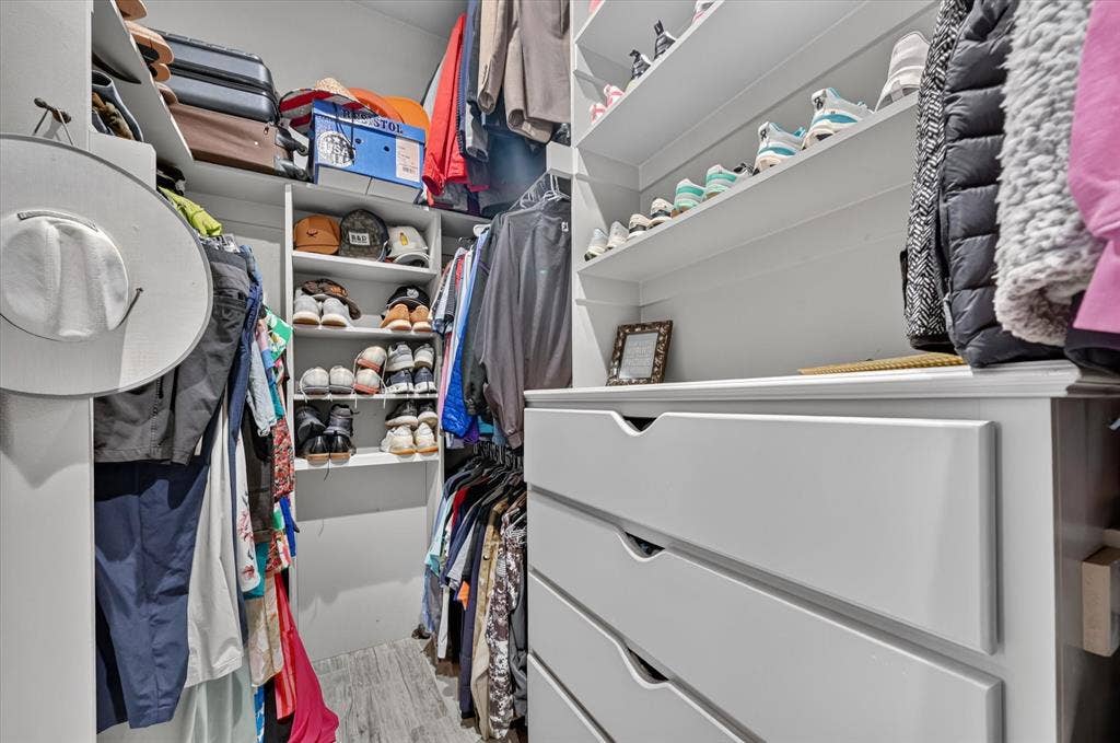 3075 Bridgecreek Drive, Rockwall, TX 75032 3075 Bridgecreek Drive, Rockwall, TX 75032