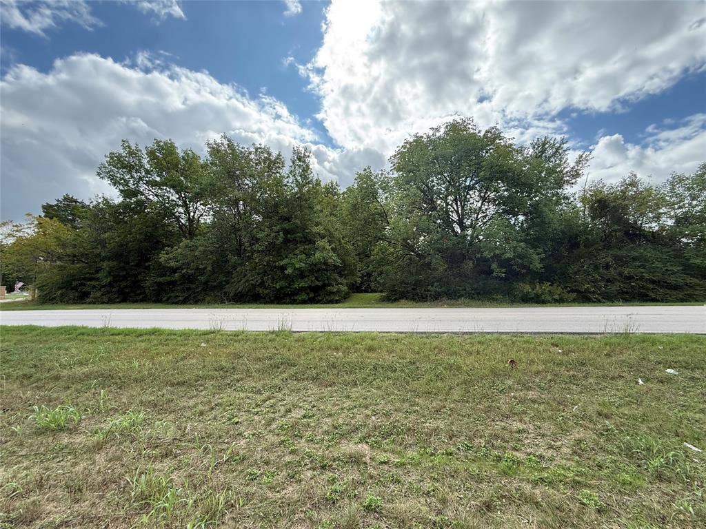 1612 W Main Street, Lancaster, TX 75146 1612 W Main Street, Lancaster, TX 75146