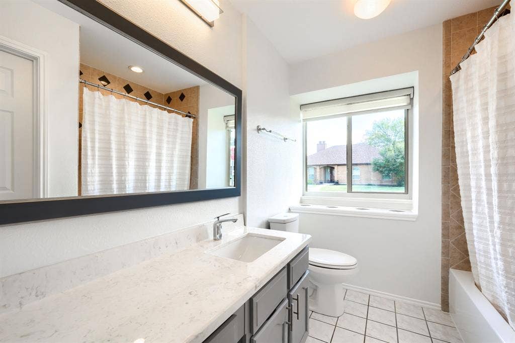 446 Phillips Drive, Coppell, TX 75019 446 Phillips Drive, Coppell, TX 75019