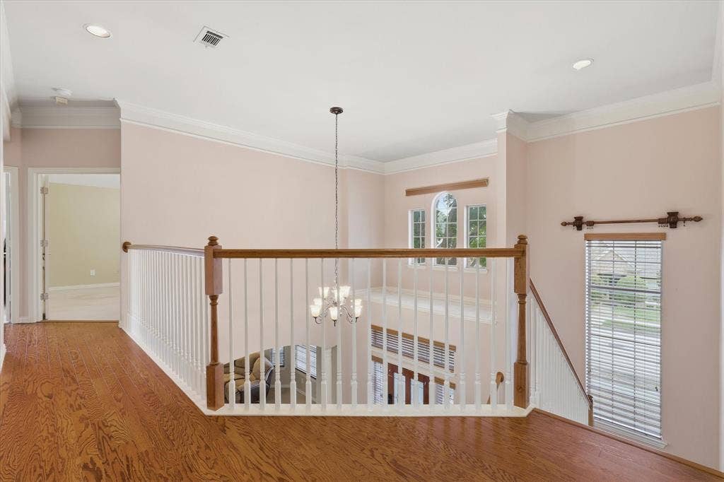 8905 High Meadows Drive, Plano, TX 75025 8905 High Meadows Drive, Plano, TX 75025