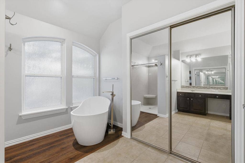 8905 High Meadows Drive, Plano, TX 75025 8905 High Meadows Drive, Plano, TX 75025