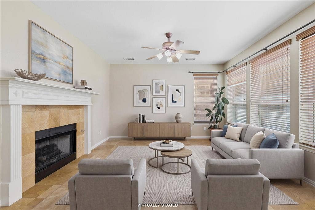 8905 High Meadows Drive, Plano, TX 75025 8905 High Meadows Drive, Plano, TX 75025