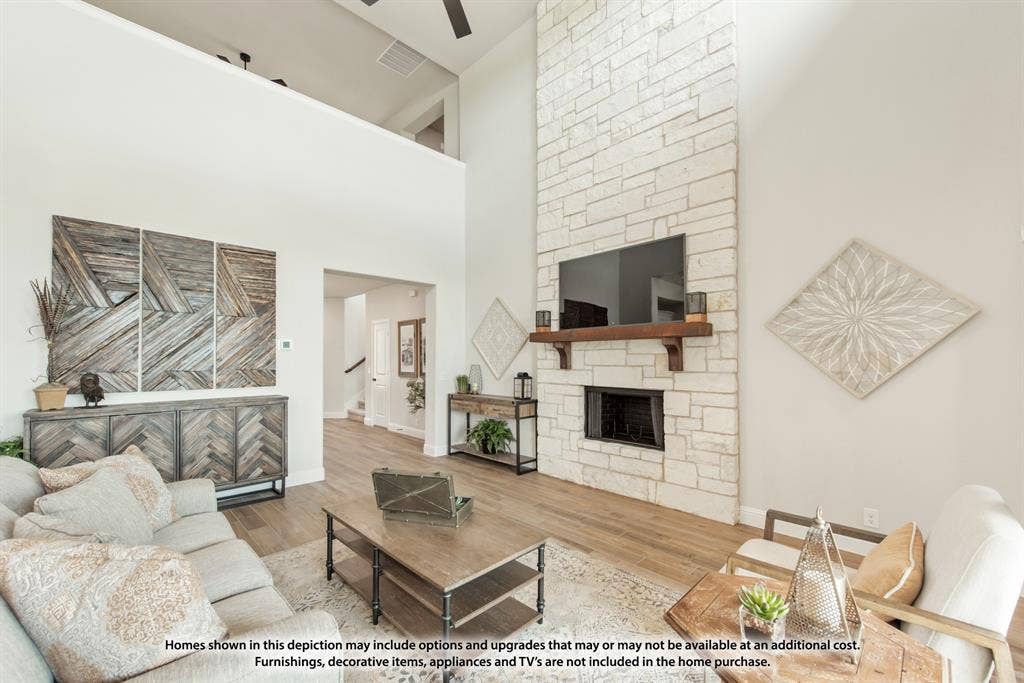 2612 Alyssa Street, Burleson, TX 76028