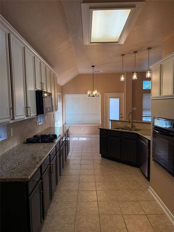 7804 Brook Meadow Lane, Fort Worth, TX 76133