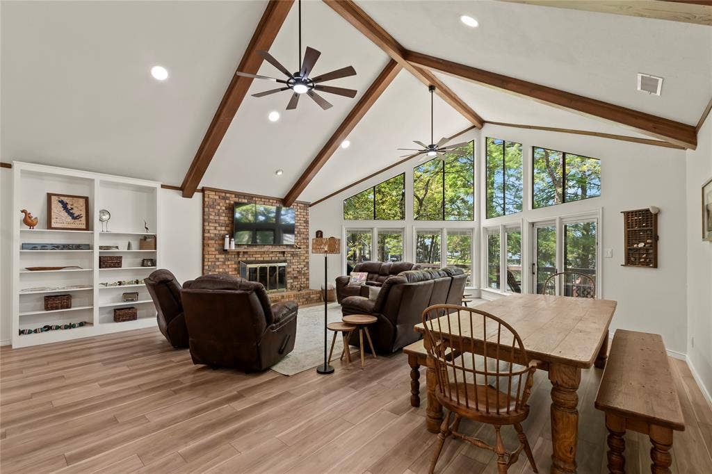 1611 Emma Drive, Tool, TX 75143 1611 Emma Drive, Tool, TX 75143