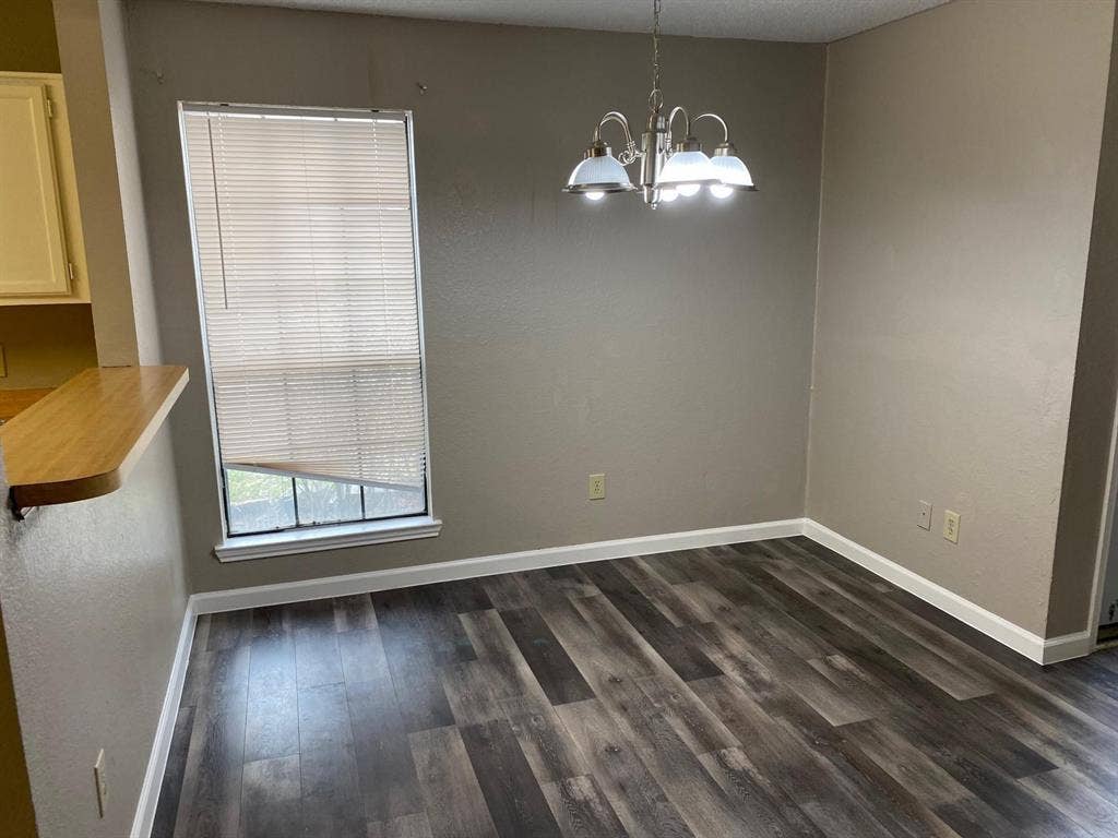 3055 Gregory Lane, Grand Prairie, TX 75052 3055 Gregory Lane, Grand Prairie, TX 75052