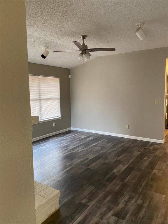 3055 Gregory Lane, Grand Prairie, TX 75052 3055 Gregory Lane, Grand Prairie, TX 75052