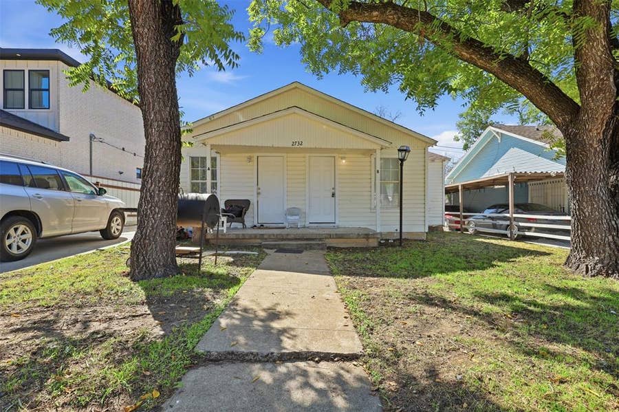 Property photo for 2732 Avenue I, #B, Fort Worth, TX