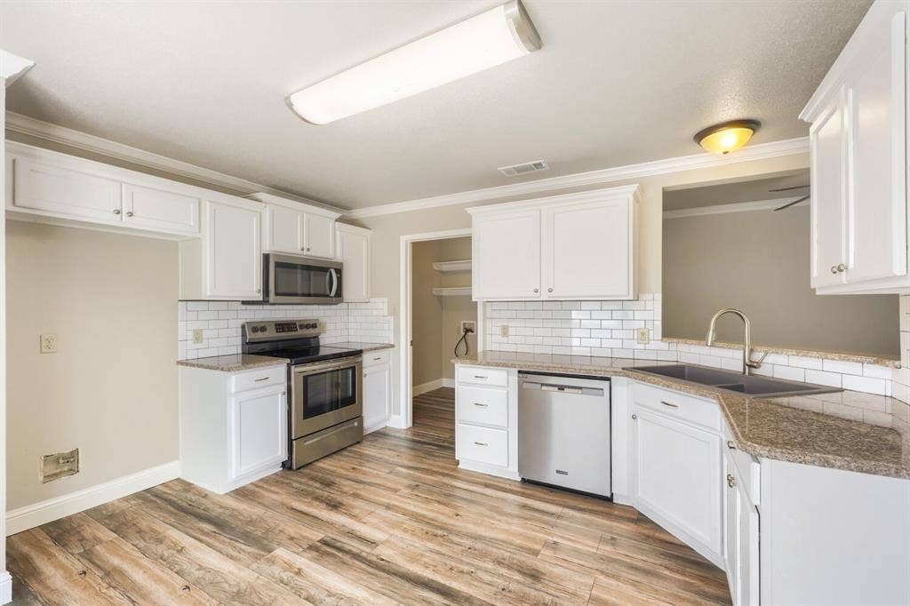 1713 Bertram Drive, Mansfield, TX 76063