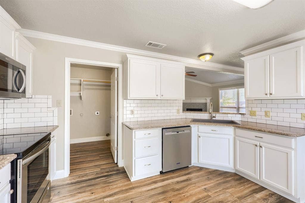 1713 Bertram Drive, Mansfield, TX 76063