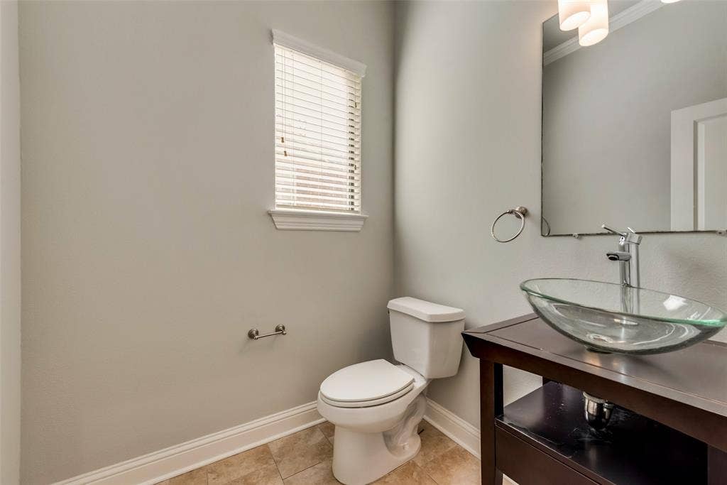 4432 Bowser Avenue, #C, Dallas, TX 75219 4432 Bowser Avenue, #C, Dallas, TX 75219